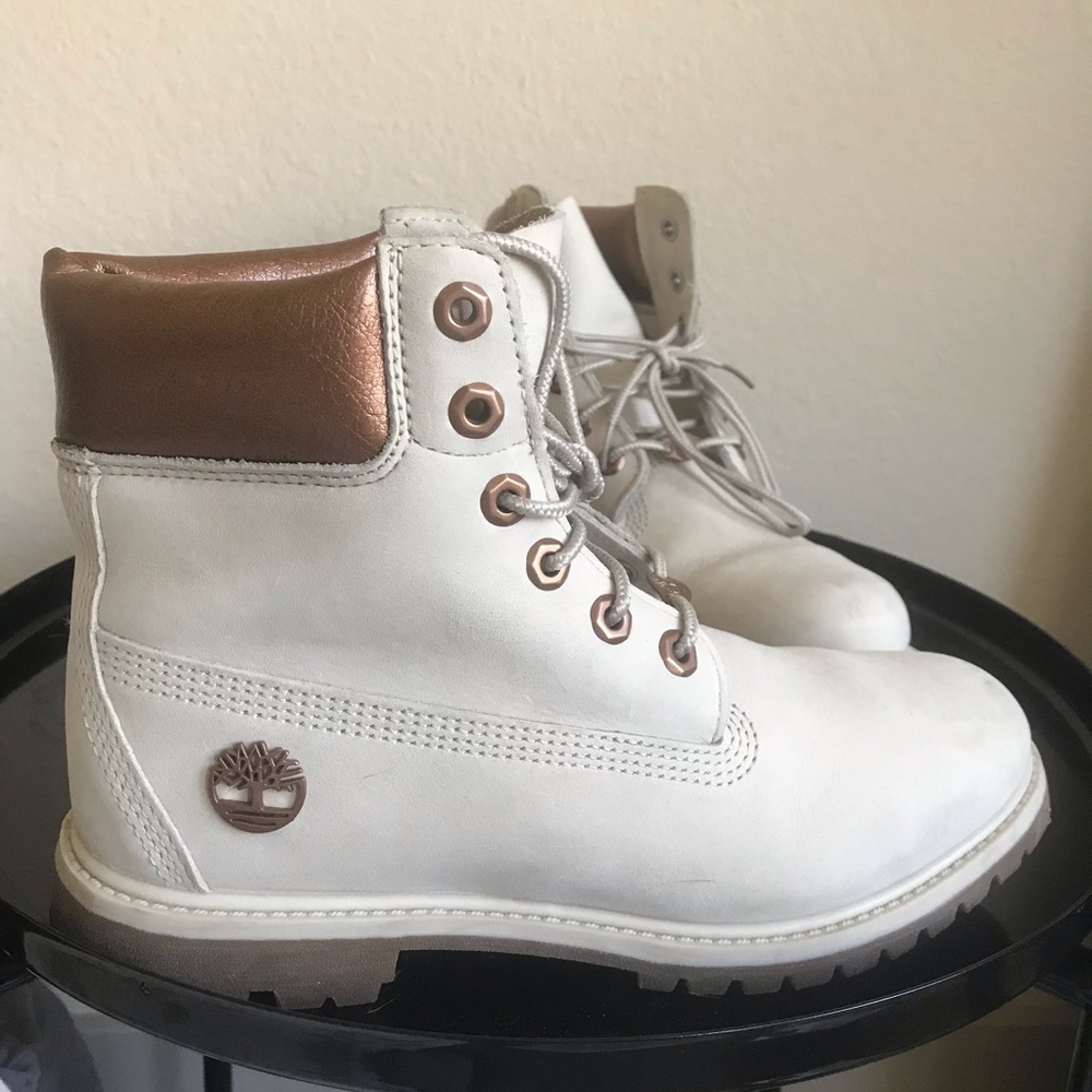 White Timberland Women’s Boots